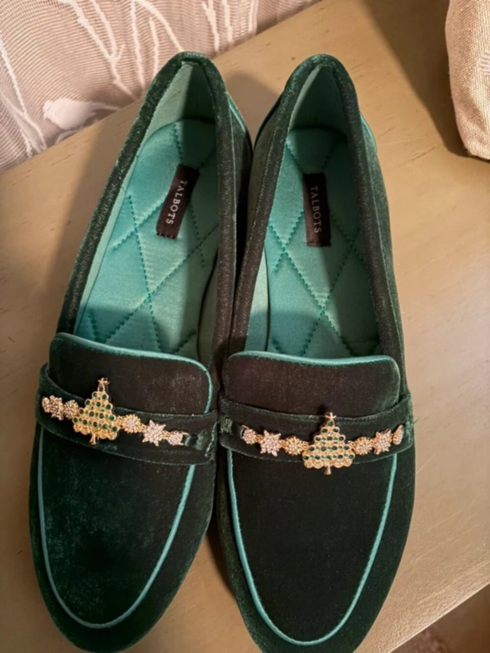 Talbots shoes 7.5 green Christmas loafers